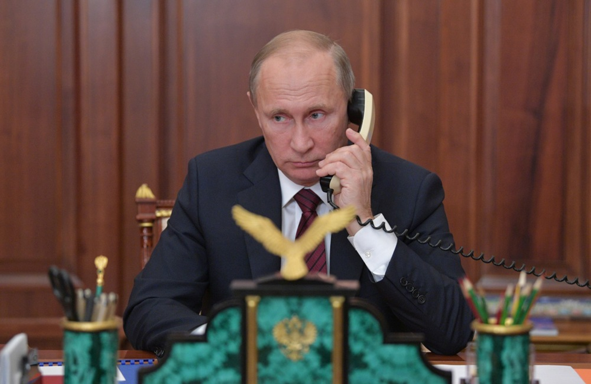 Rusi opet trebaju fiksne telefone. Mobilni internet im stalno isključuju