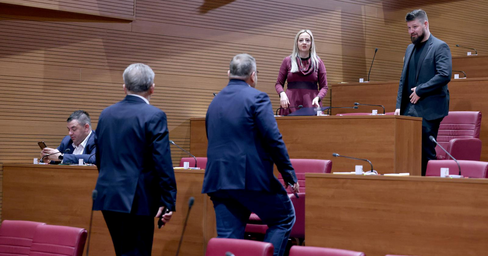 U Saboru raspravljali o migracijama. Pupovac: Sramim se huškača na druge rase