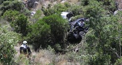 Dva auta sletjela u provaliju kod Dubrovnika zbog pretjecanja