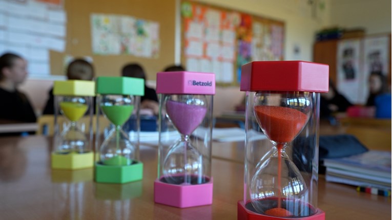 VIDEO Ovako se opremaju hrvatske škole: "Učenici su oduševljeni"