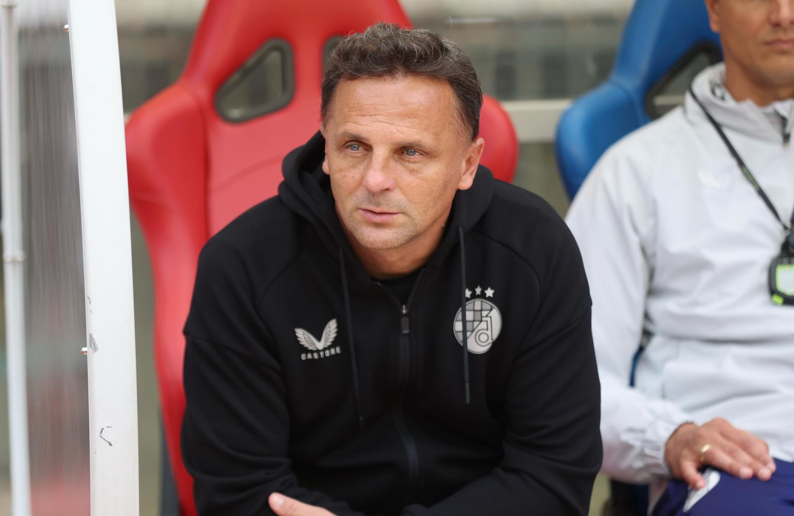ANKETA Treba li Dinamo smijeniti Kovačevića?