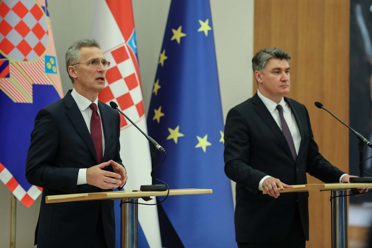 Glavni tajnik NATO-a u Zagrebu: Makedonija uskoro postaje članica saveza