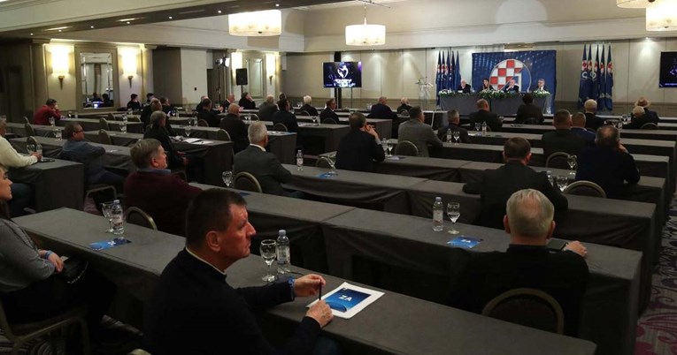 Danas je dan D za Dinamo. Ovo su tri moguća raspleta skupštine