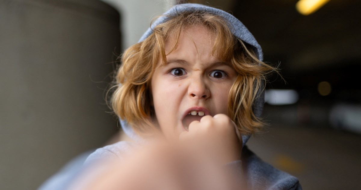 Znakovi koji otkrivaju da je vaše dijete možda nasilnik