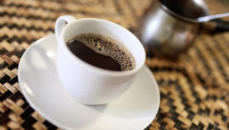 Istraživanje: Ljudi koji piju kavu imaju smanjen rizik od prerane smrti?