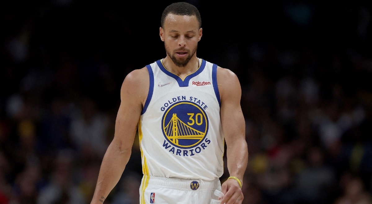Curry u karijeri pogađa 90 posto slobodnih bacanja. Sinoć je bio povijesno loš