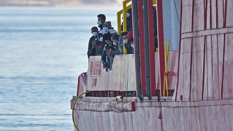 Brodolom kod obale Tunisa, poginulo 14 migranata