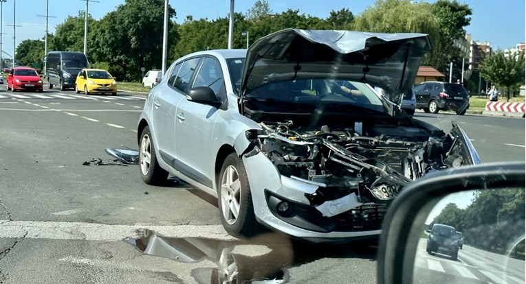 U Zagrebu se dogodile dvije prometne nesreće