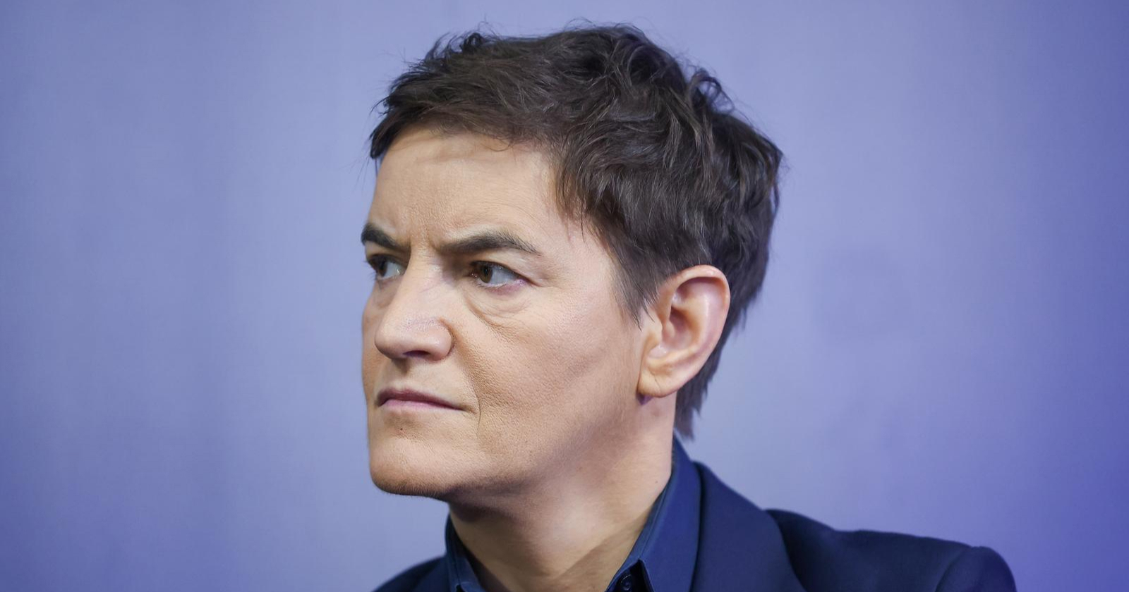 Vučić dao ostavku, Brnabić je predsjednica