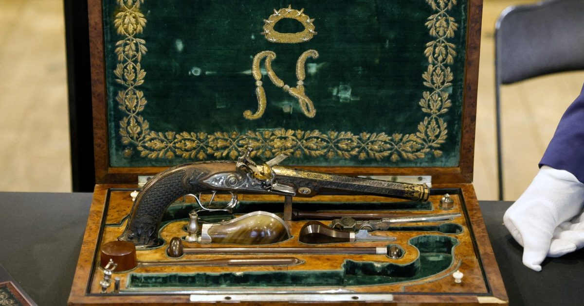 Dva bogato ukrašena Napoleonova pištolja bit će ponuđena na aukciji u Francuskoj