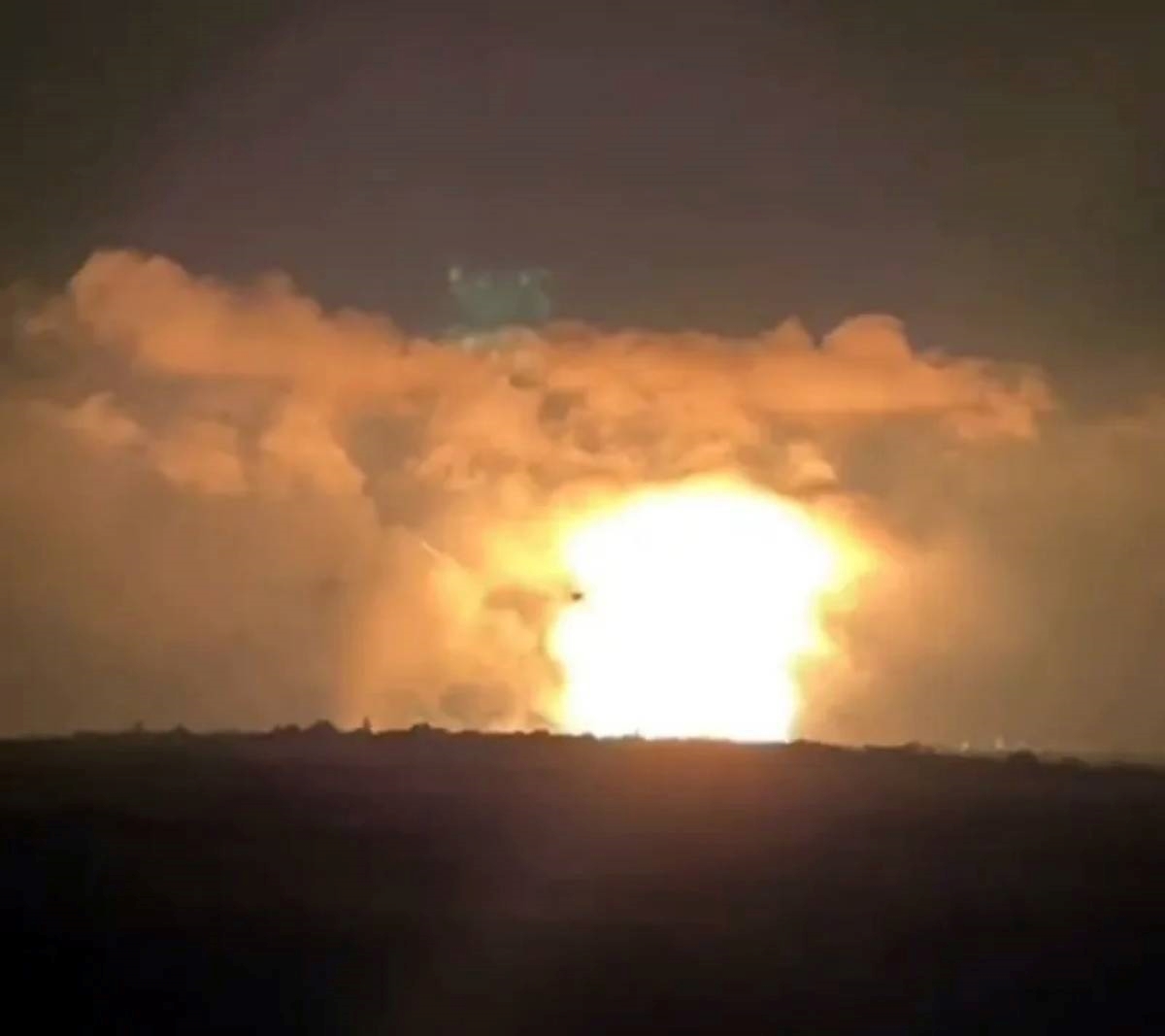 VIDEO Ukrajinci razorili rusko skladište streljiva, šire se snimke goleme eksplozije