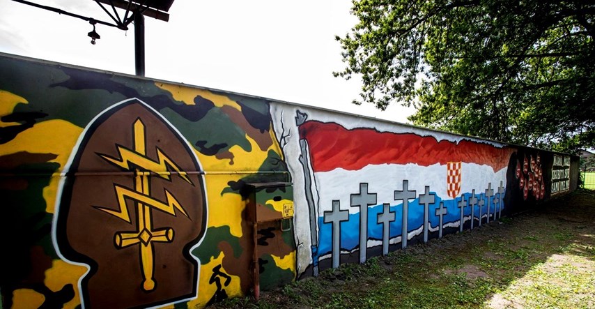 Načelniku Borova smeta mural u čast ubijenih hrvatskih policajaca: "To je prst u oko"