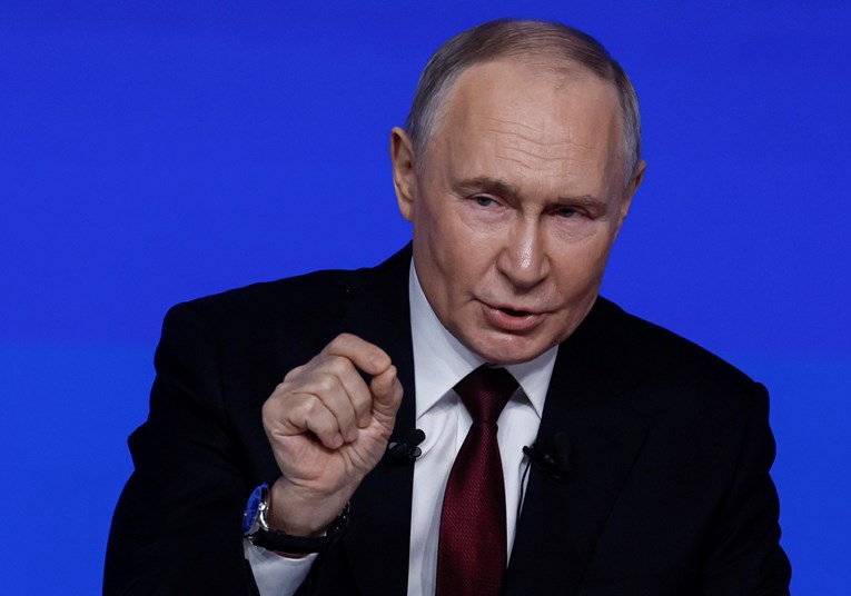 Putin: Propala je EU pljačka usred bijela dana