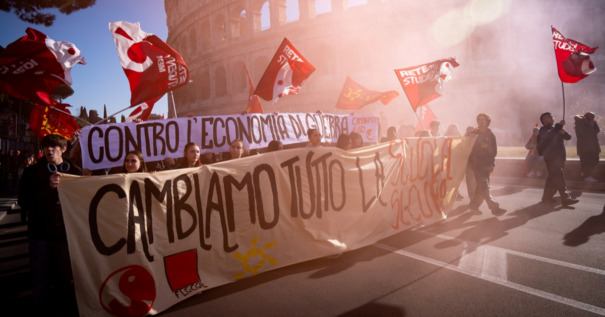 Štrajk u Italiji. Deseci tisuća ljudi na ulicama, poremećen promet i rad škola