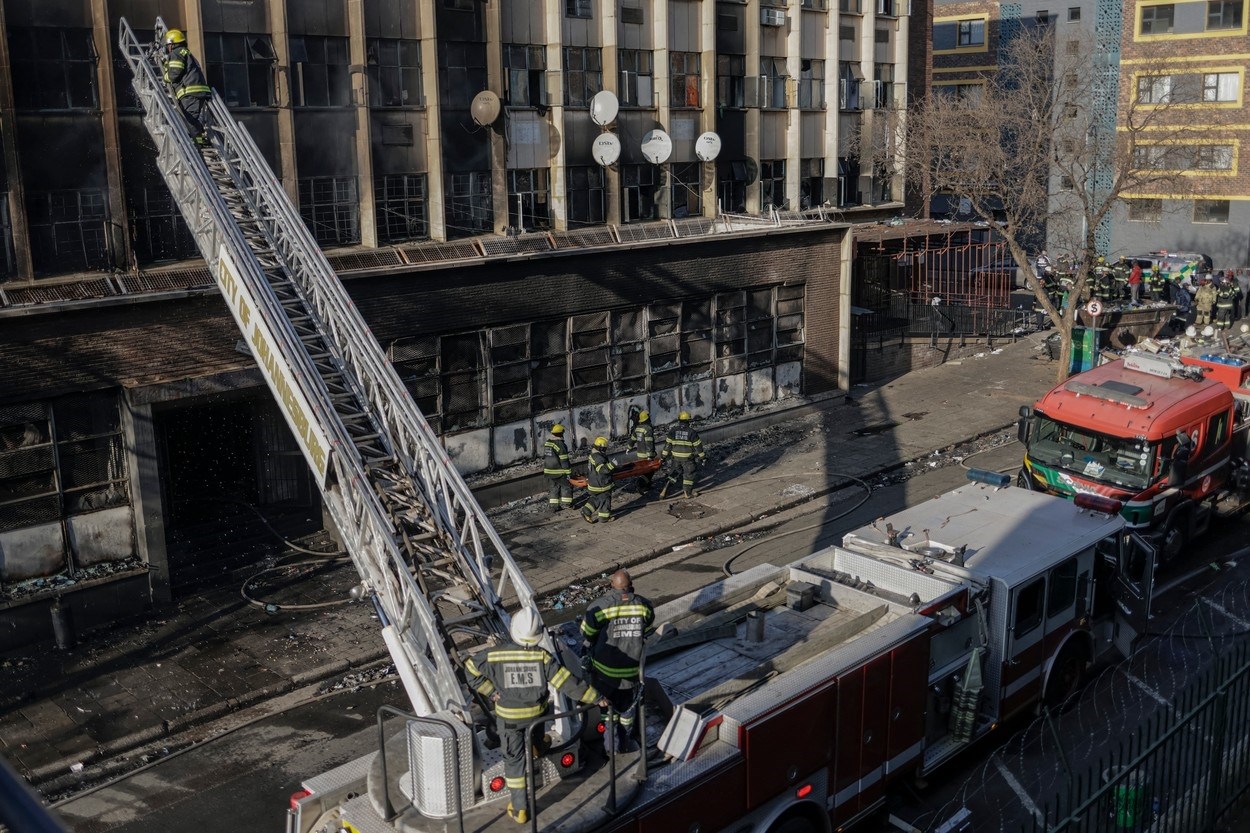 VIDEO 73 mrtva u požaru u Johannesburgu, tijela na ulici. "Nikada nisam ovo vidio"