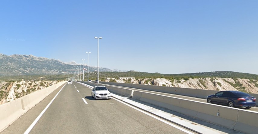 19-godišnjak na Masleničkom mostu vozio 244 km/h