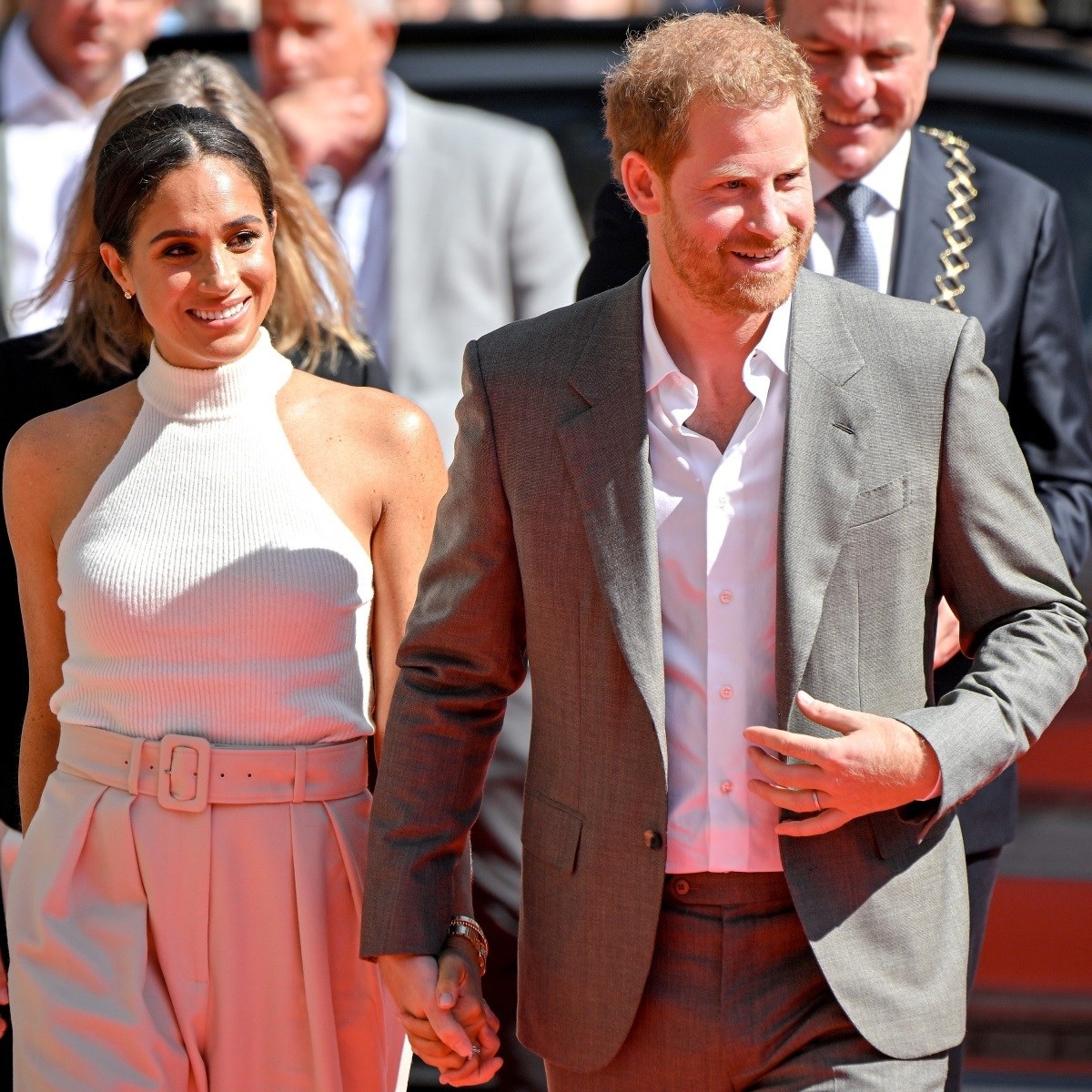 Meghan Markle objavila nikad viđene fotke s Harryjem za godišnjicu braka