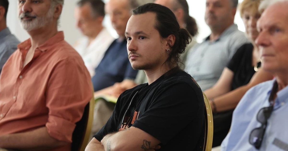 Gibonnijev stariji sin rijetko se pojavljuje u javnosti, sad je snimljen u Splitu