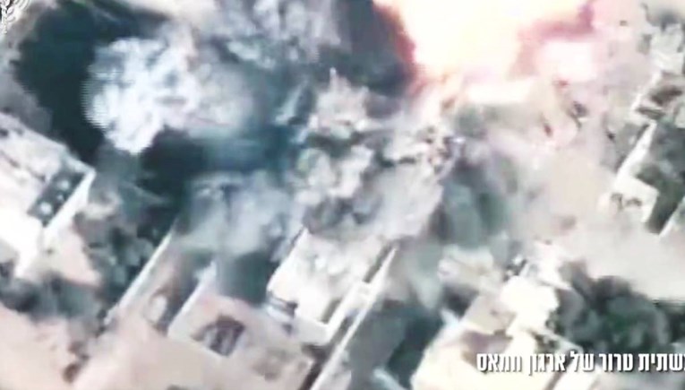 VIDEO Izrael objavio snimke napada na Hamas. Na njima se vidi rušenje zgrada 