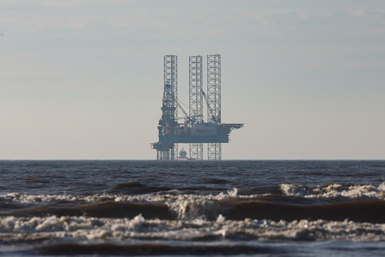 Cijene nafte prošloga tjedna porasle više od 4 posto