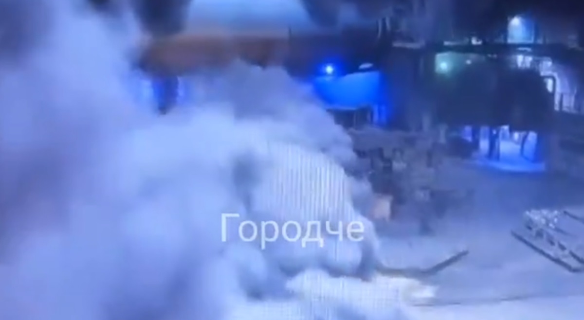 VIDEO Dron pogodio veliku čeličanu na sjeveru Rusije, nema ozlijeđenih