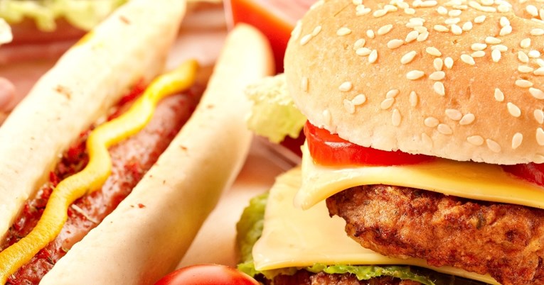 Hamburger ili hot dog: Što je zdravije?