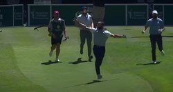 Curry pogodio rupu u golfu sa 139 metara, pogledajte kako je reagirao