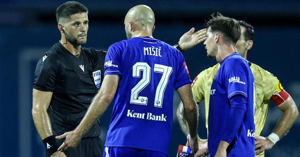 HNS je prvo objavio jednu kaznu za Mišića. Nekoliko sati kasnije ju je povećao