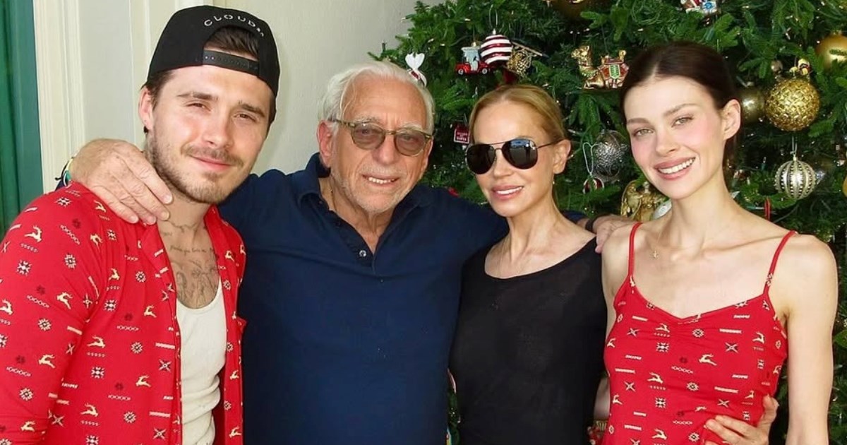 U Britaniji je danas Majčin dan. Brooklyn čestitku uputio punici, Victoriji nije