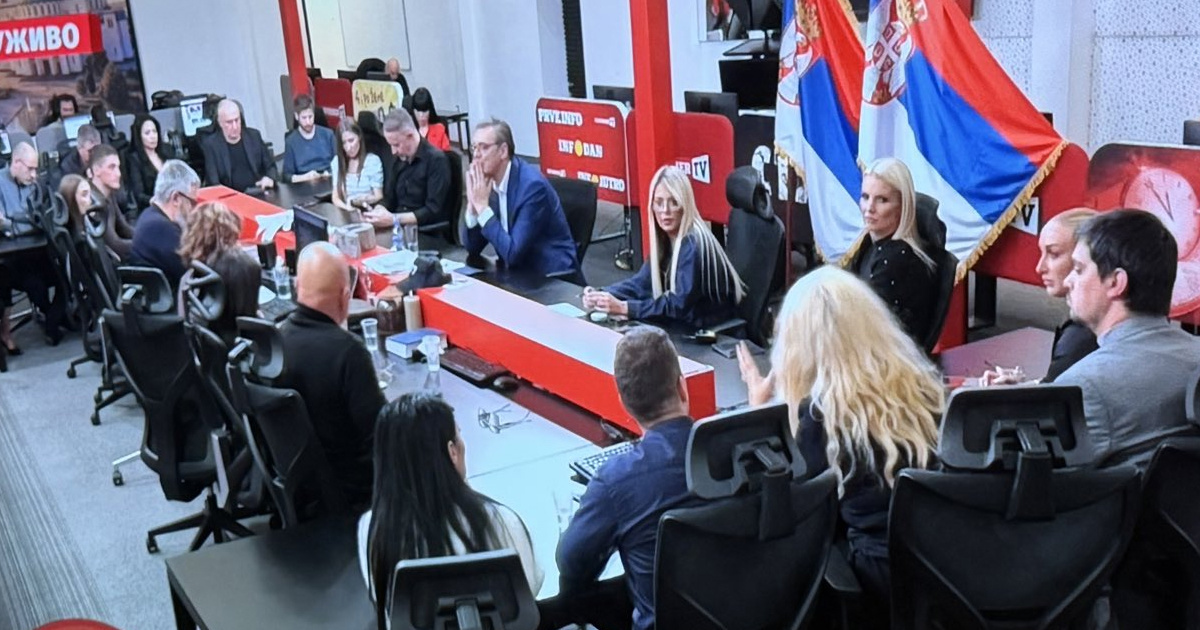 Vučić na režimskom Informeru: Došao sam s knedlom u grlu