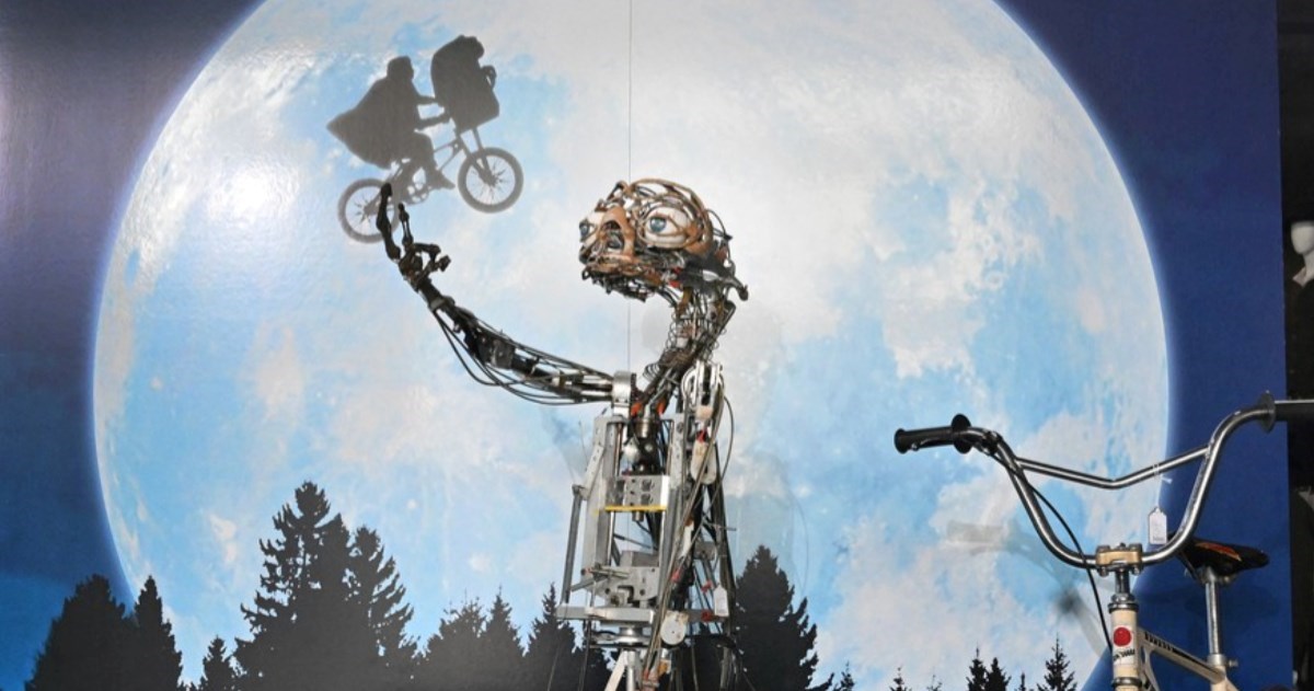 E.T. na aukciji prodan za rekordnih 2.6 milijuna dolara