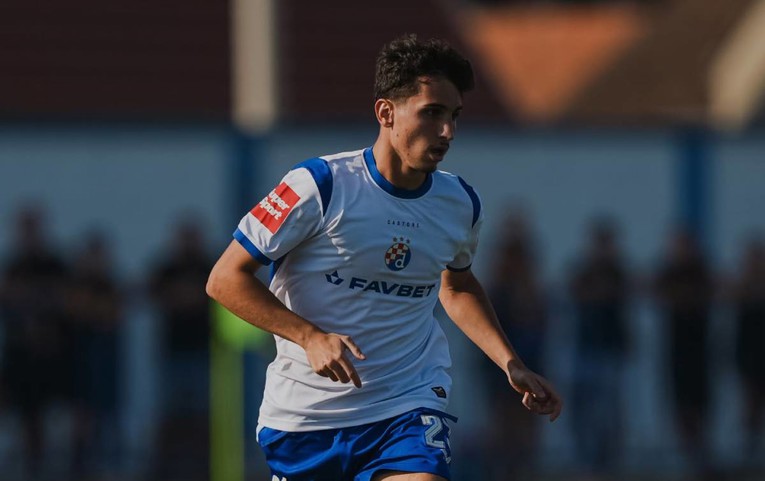 Bivši hajdukovac danas debitira za Dinamo u derbiju SHNL-a?