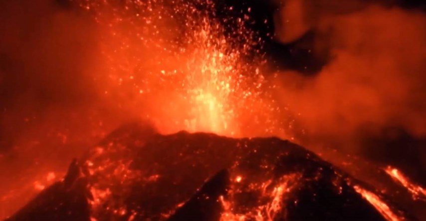 VIDEO Jučer navečer eruptirao vulkan Etna