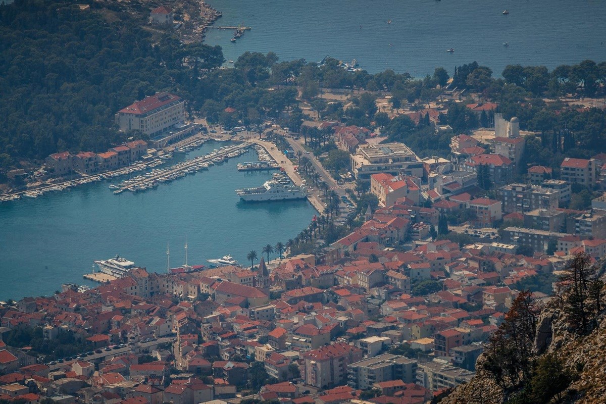 Na gradilištu u Tučepima poginuo radnik