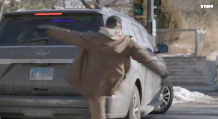 Snimke otkrivaju žestok sukob Alexa Prettija i agenata 11 dana prije ubojstva