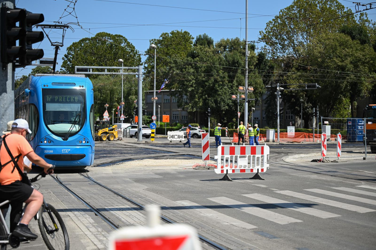ZET vraća četiri tramvajske linije. Dio radova ipak traje do rujna