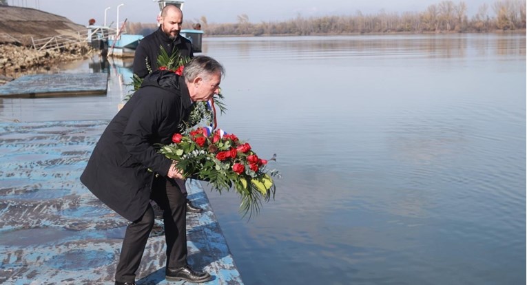 Mlinarić: Spriječit ćemo SDSS da položi vijenac u Vukovar. Benčić: Politička bijeda