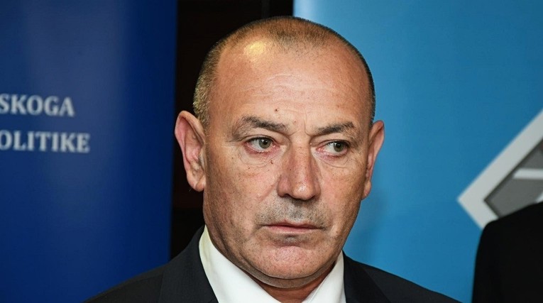 Medved: U Petrinji je prioritet smjestiti stradale u sigurne i čvrste objekte