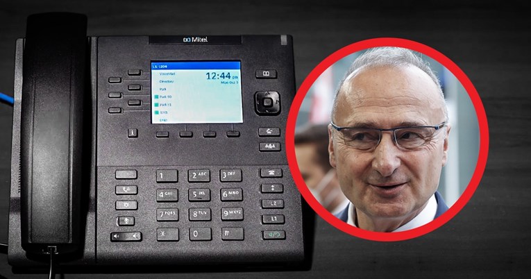 Ministar vanjskih poslova kupuje 571 telefon za 925.000 kuna. 1600 kuna po komadu