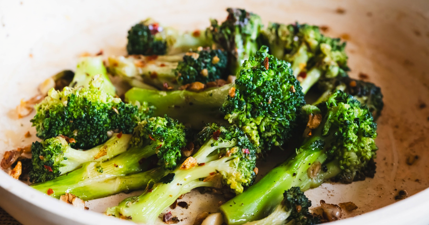 Jednostavna brokula s češnjakom: Brzi prilog gotov za 10 minuta