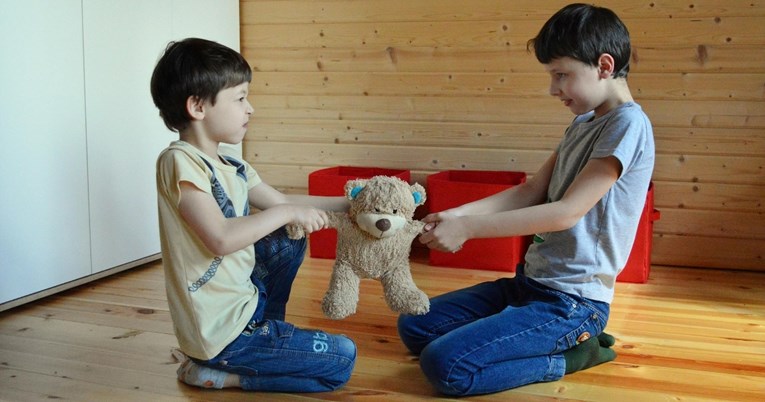 Pet rečenica koje roditelji ne bi smjeli izgovoriti ako žele da djeca budu poslušna