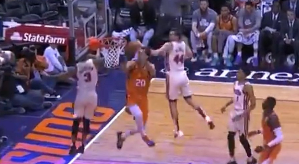 "Super Dario kao Magic!": Šarić zaludio NBA čudesnom akcijom i bananom legendi