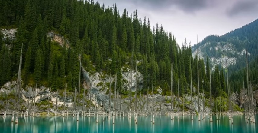 Tajnovito planinsko jezero krije čaroban prirodni fenomen za koji mnogi ne znaju
