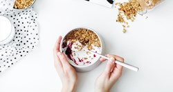 Nutricionistica dala osam razloga zbog kojih je zdravo jesti grčki jogurt