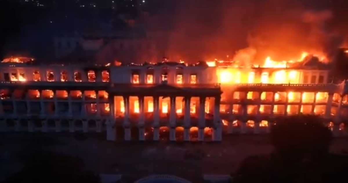 VIDEO Izgorjela zgrada nepalskog parlamenta. Pripadnici Gen Z-ja predvode prosvjede