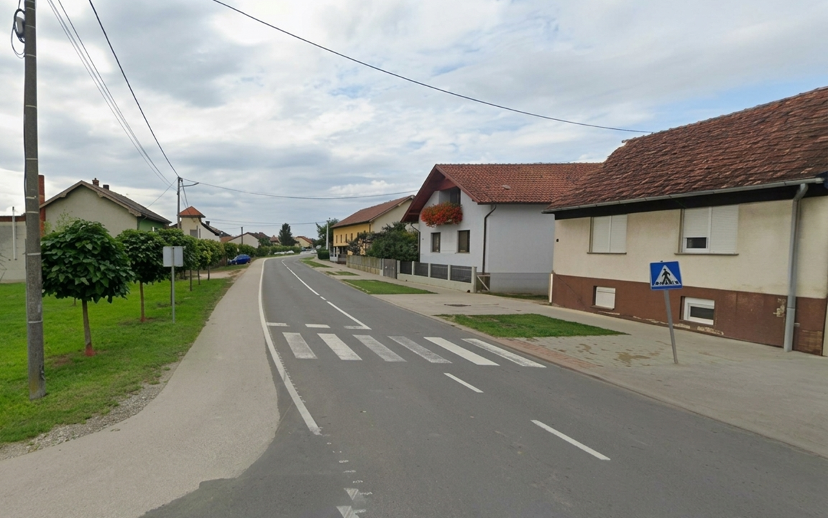 Policija u potjeri sletjela s ceste: auto bio registriran na dječaka (13)