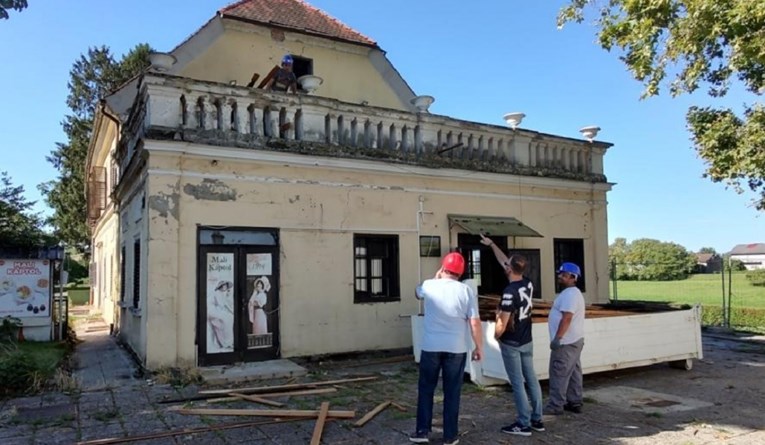 Nakon više pokušaja počela obnova najstarije zidane kuće u Sisku