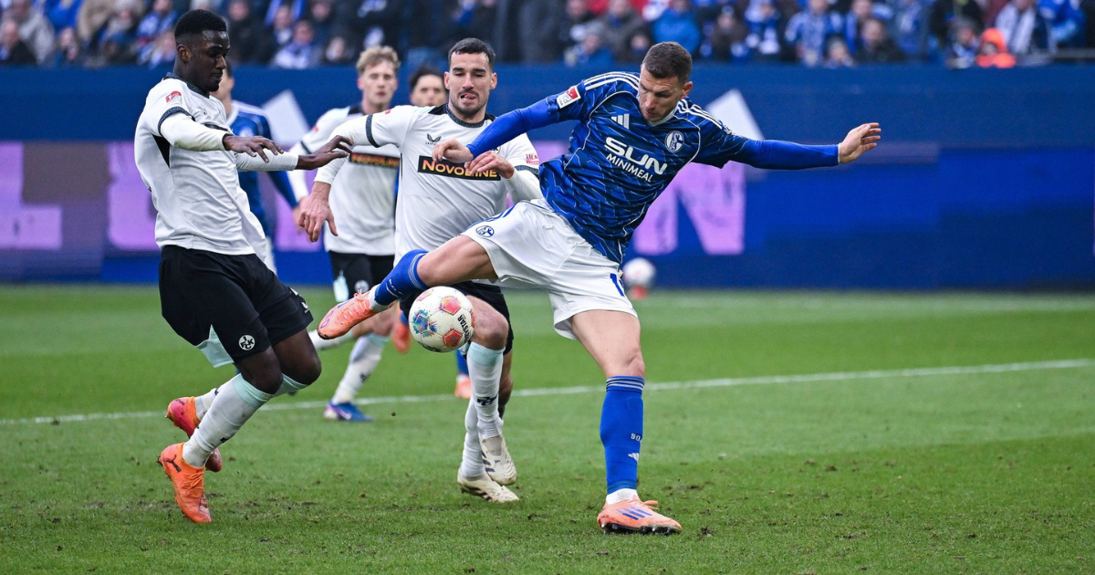 Džeko vrhunski zabio na debiju za Schalke. Pogledajte gol