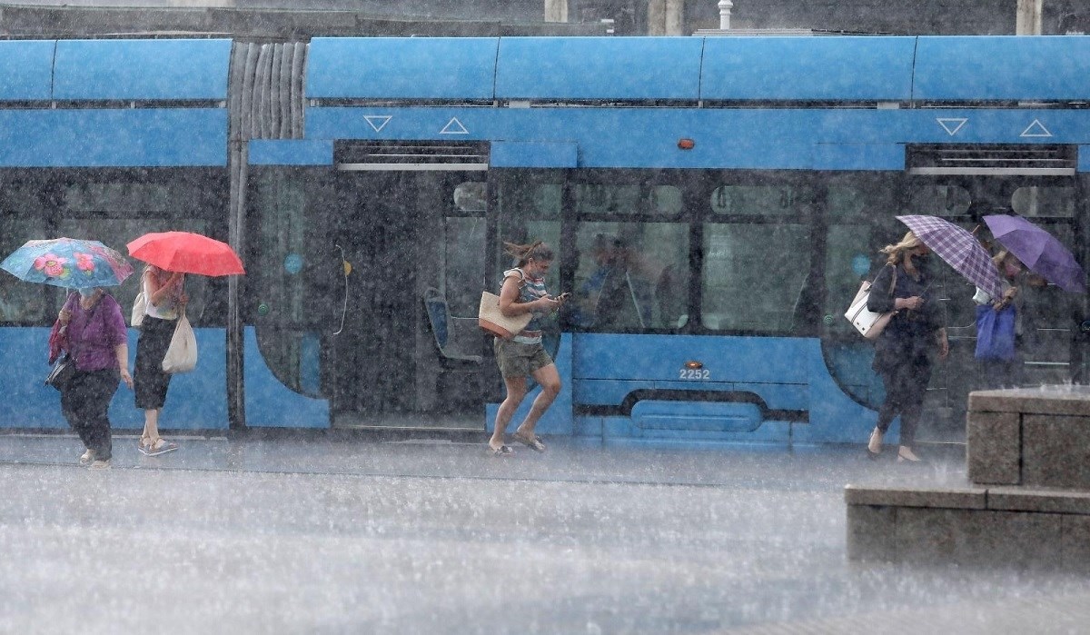 Stiže velika promjena vremena, pljuskovi, zahlađenje... Potrajat će