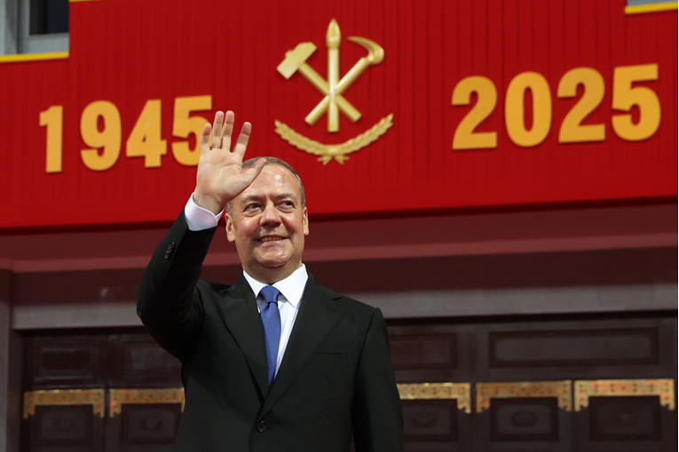 Medvedev o kontroverznom europskom planu: To bi mogao biti povod za rat